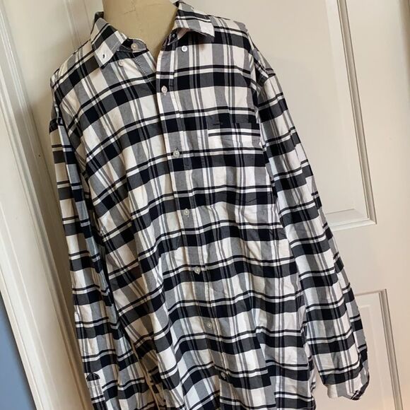 💥Hurley Button Down Dress Shirt Size XL - Picture 1 of 5